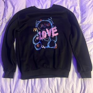 Black crew neck. Multi color ready bear design.